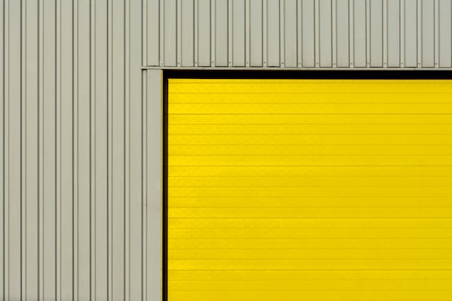 Errori_comuni_nella_manutenzione_delle_porte_sezionali_d627bcede2